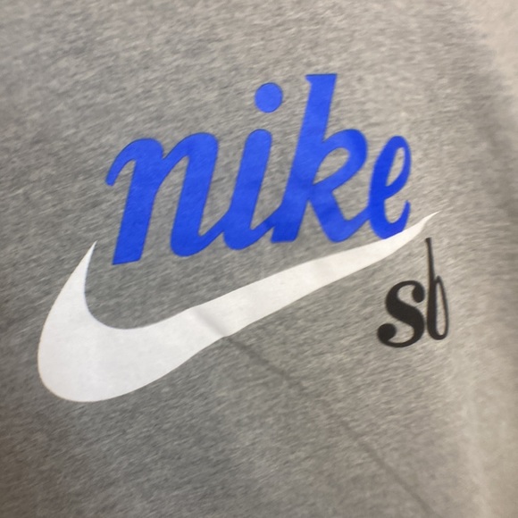Large grey Nike SB t shirt. Brand new without tag. - Picture 3 of 5